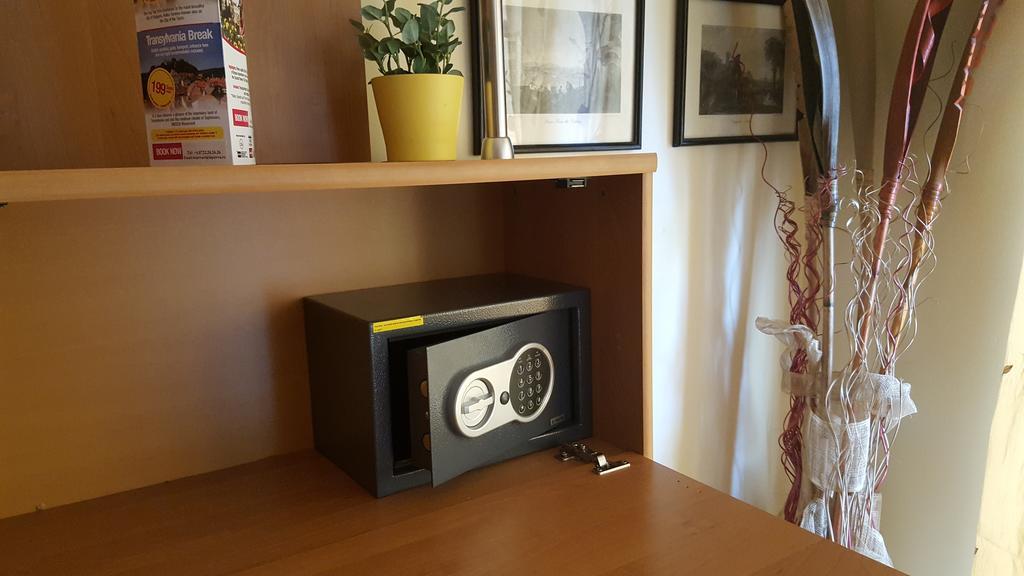 Sunny Old Town Apartments ブカレスト エクステリア 写真